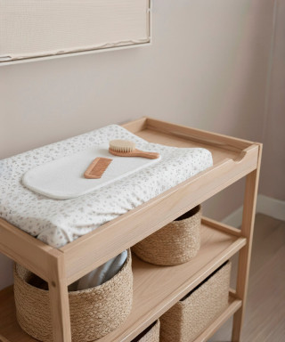 VESTIDOR DE COMODA CELIA