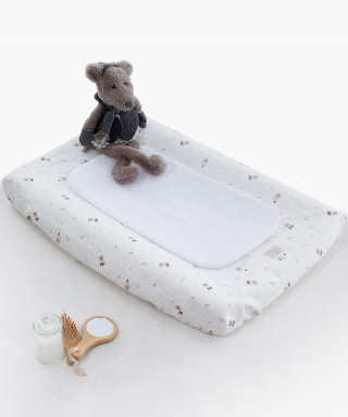 VESTIDOR DE COMODA GASPAR