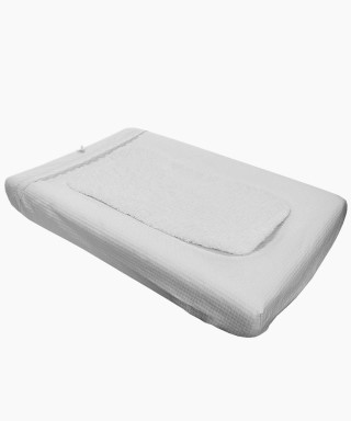 VESTIDOR DE COMODA LUCIA