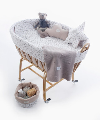 MINICUNA DE RATAN INES